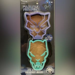 NWT 2 Pack Wakanda Forever Silicone Breakfast Molds
